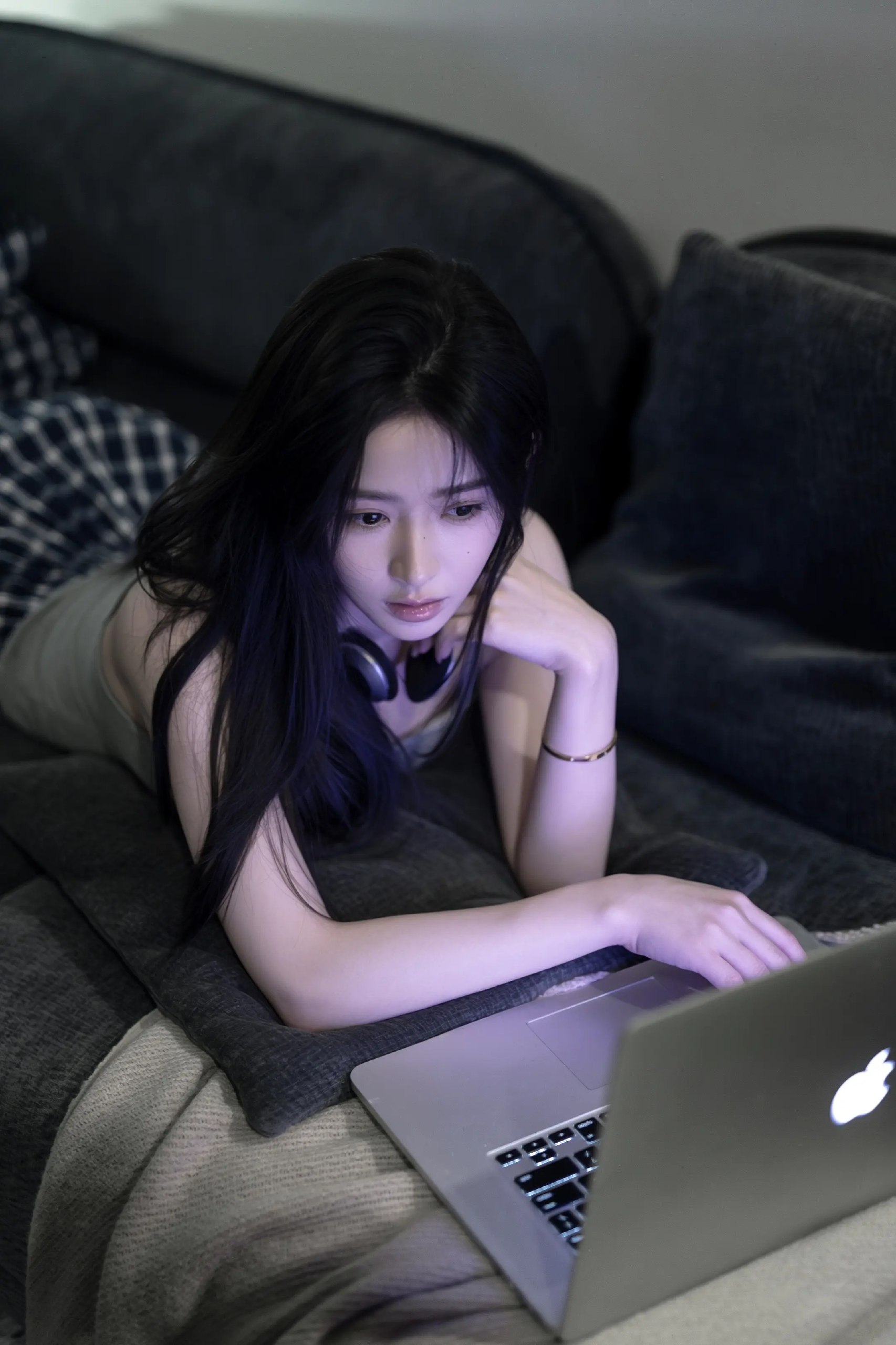 微醺十月情绪人像摄影及后期教程-书籍-学习资料-电子书夸克网盘资源分享