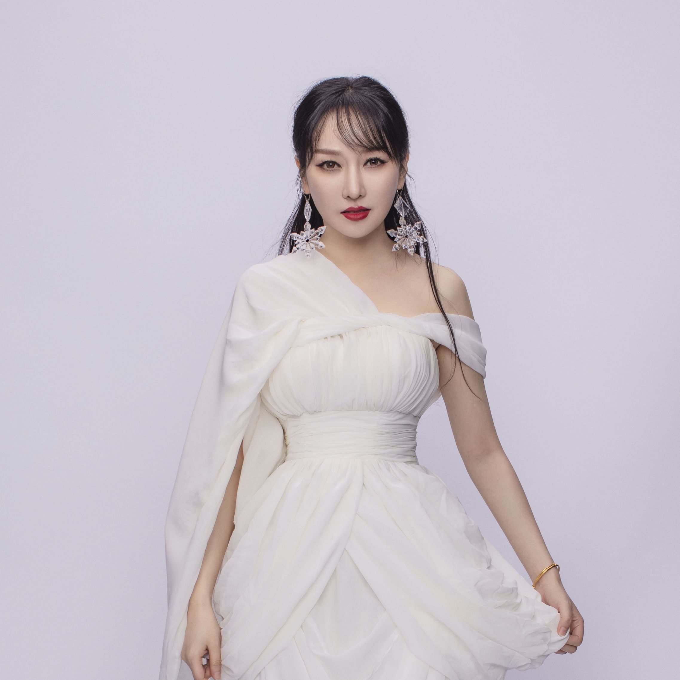 《萨顶顶》-书籍-学习资料-电子书夸克网盘资源分享