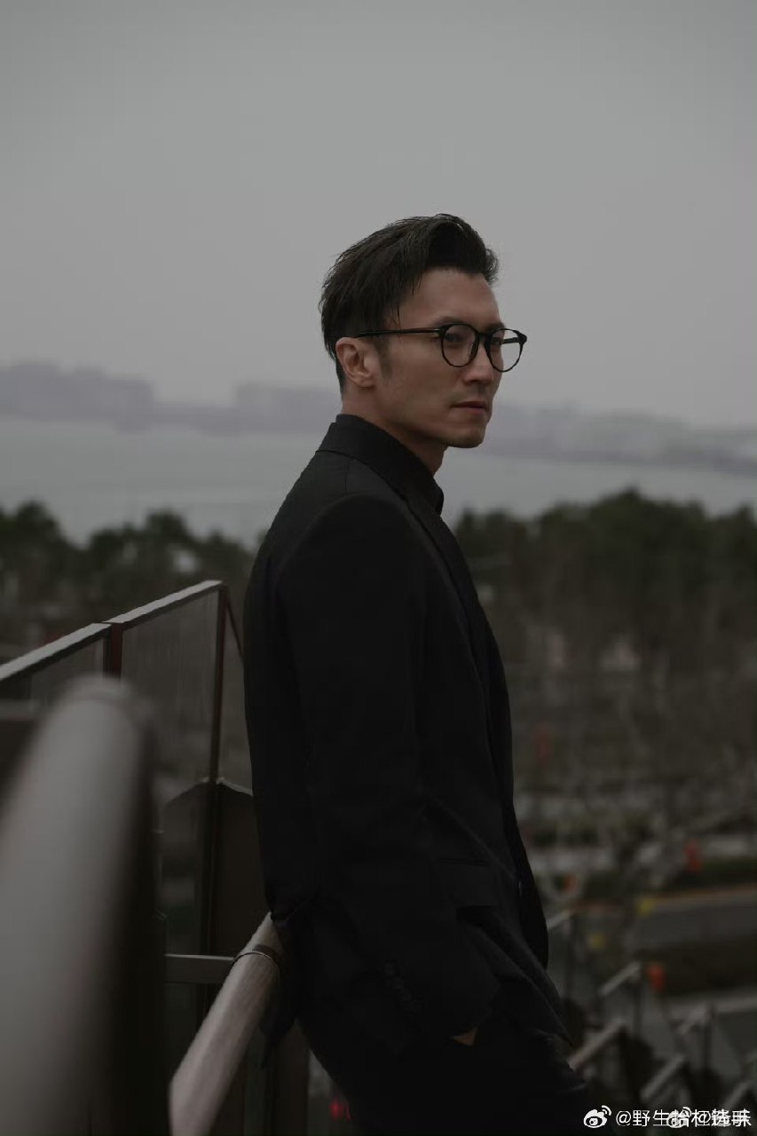 豆瓣高分治愈故事有声书也许你该找个人聊聊-书籍-学习资料-电子书夸克网盘资源分享