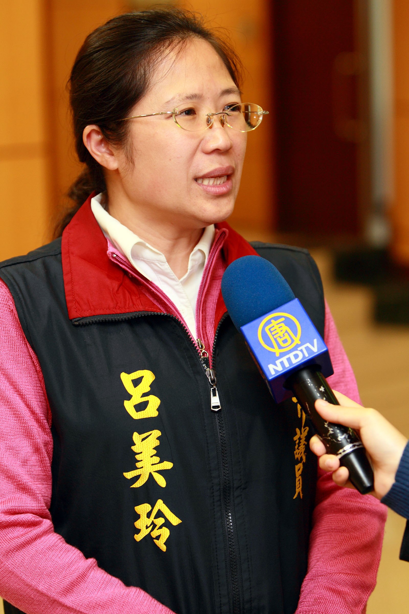 八段锦详细解说教学视频早上起床来一套！含口诀、教学、动图-书籍-学习资料-电子书夸克网盘资源分享